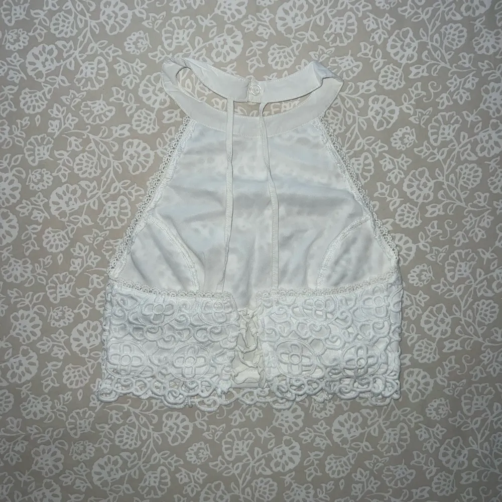Forever 21 White Lace Halter Top - Image 2