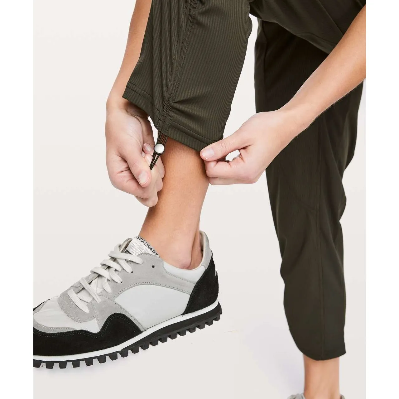 Lululemon Dance Studio Crop 4 - Image 9