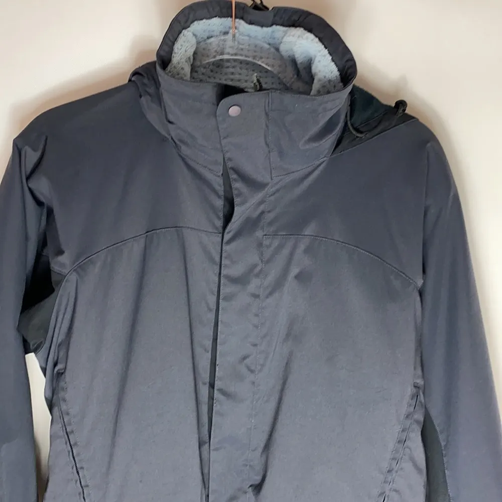Patagonia black hooded fleece lined jacket size Small - Image 2