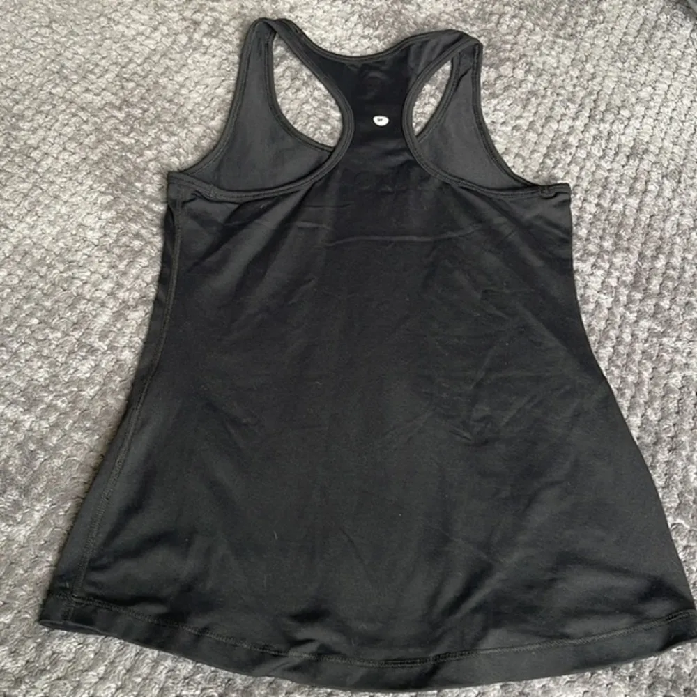 90 Degrees by Reflex Black Racerback Tank Top Shirt Size Small EUC #4209 - Image 4