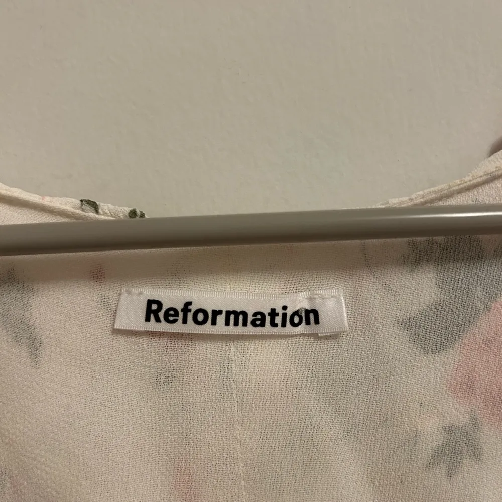 Reformation Fleur Ruffle Trim Lace-Up Top size 6 - Image 4