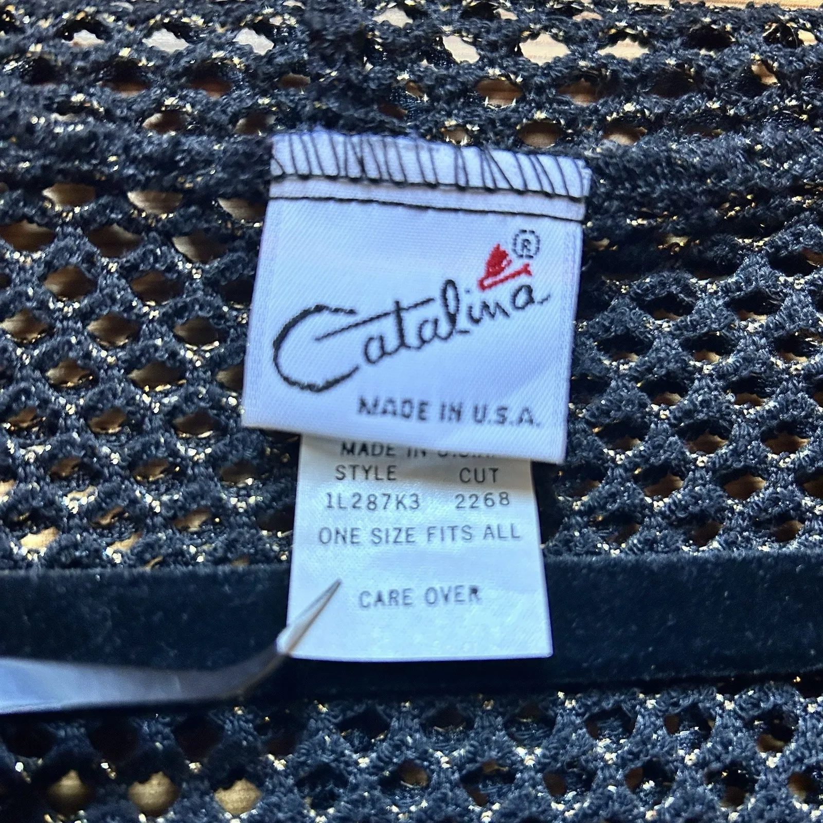 VTG 90s Catalina Black/Gold Mesh Hoodie Top Indie Punk Goth Grungefairy Witchy - Image 7