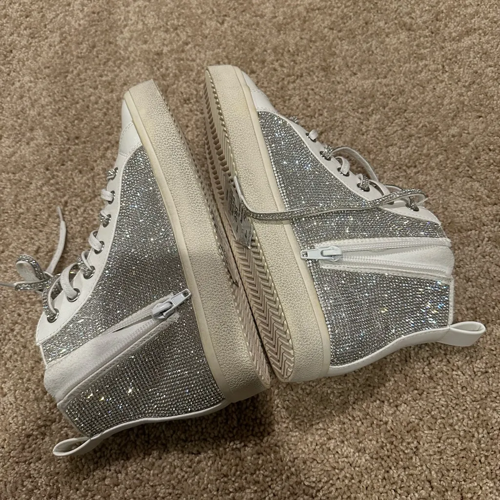 Steve Madden Bondi High Top Sneakers Size 6 - Image 7
