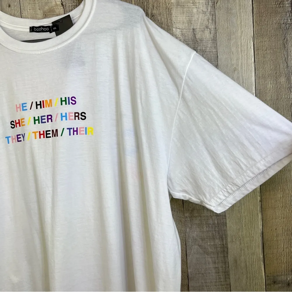 BoohooPride Pronouns Short Sleeve T-Shirt Size XXL White with Multicolor… - Image 4