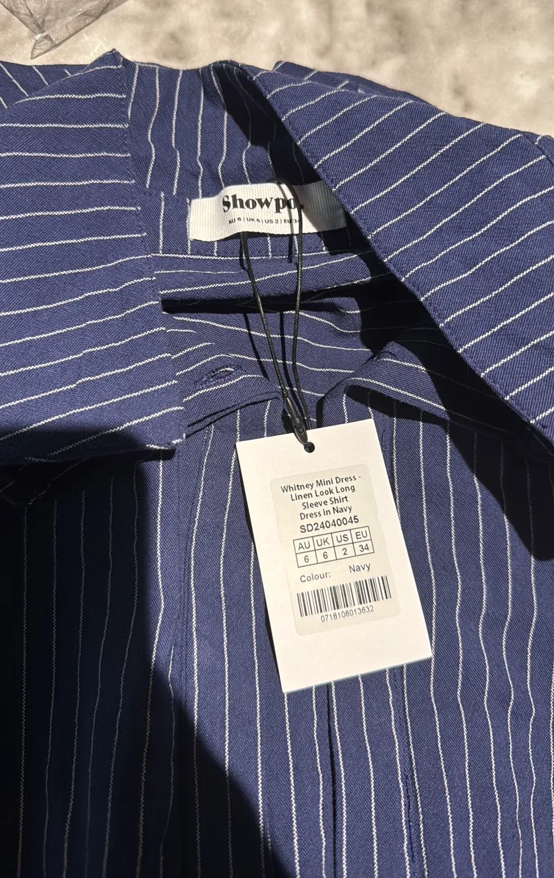 Showpo Navy Linen Dress - Image 4