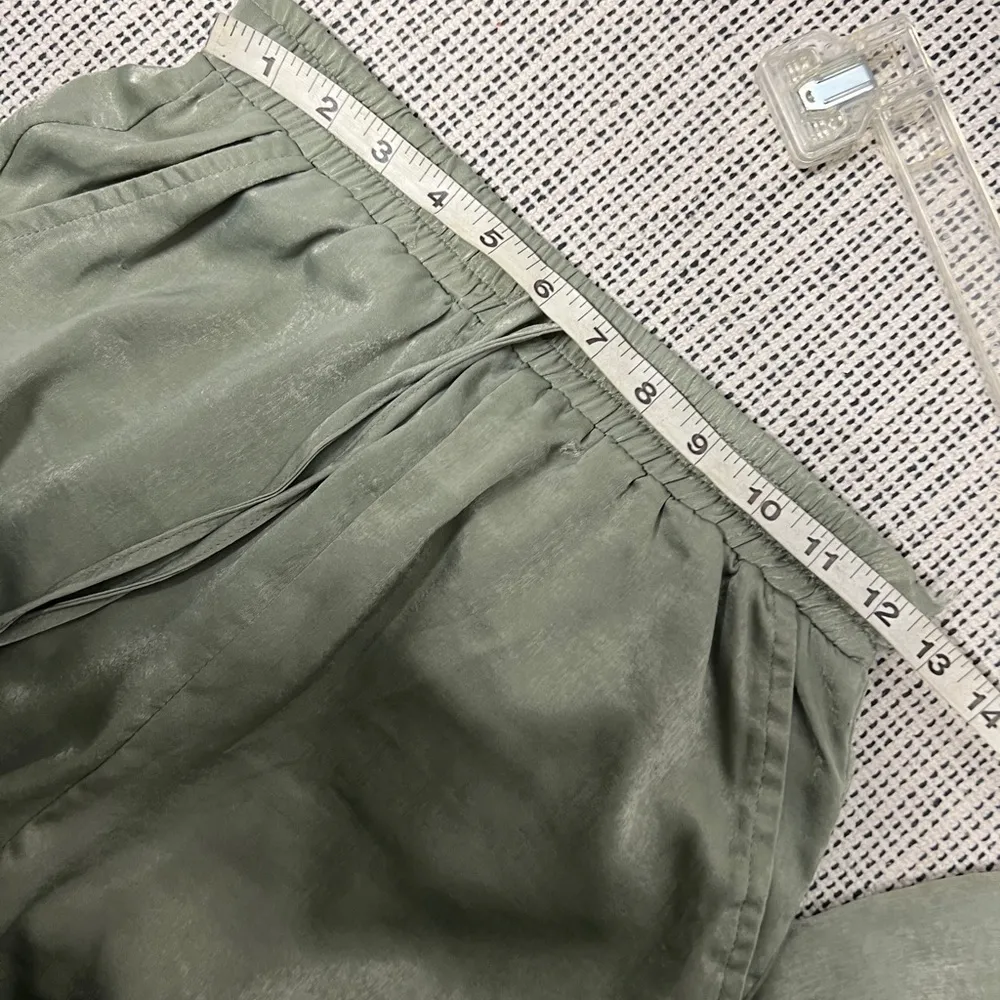 tall olive green silky cargo elastic waist pants joggers sz small - Image 3