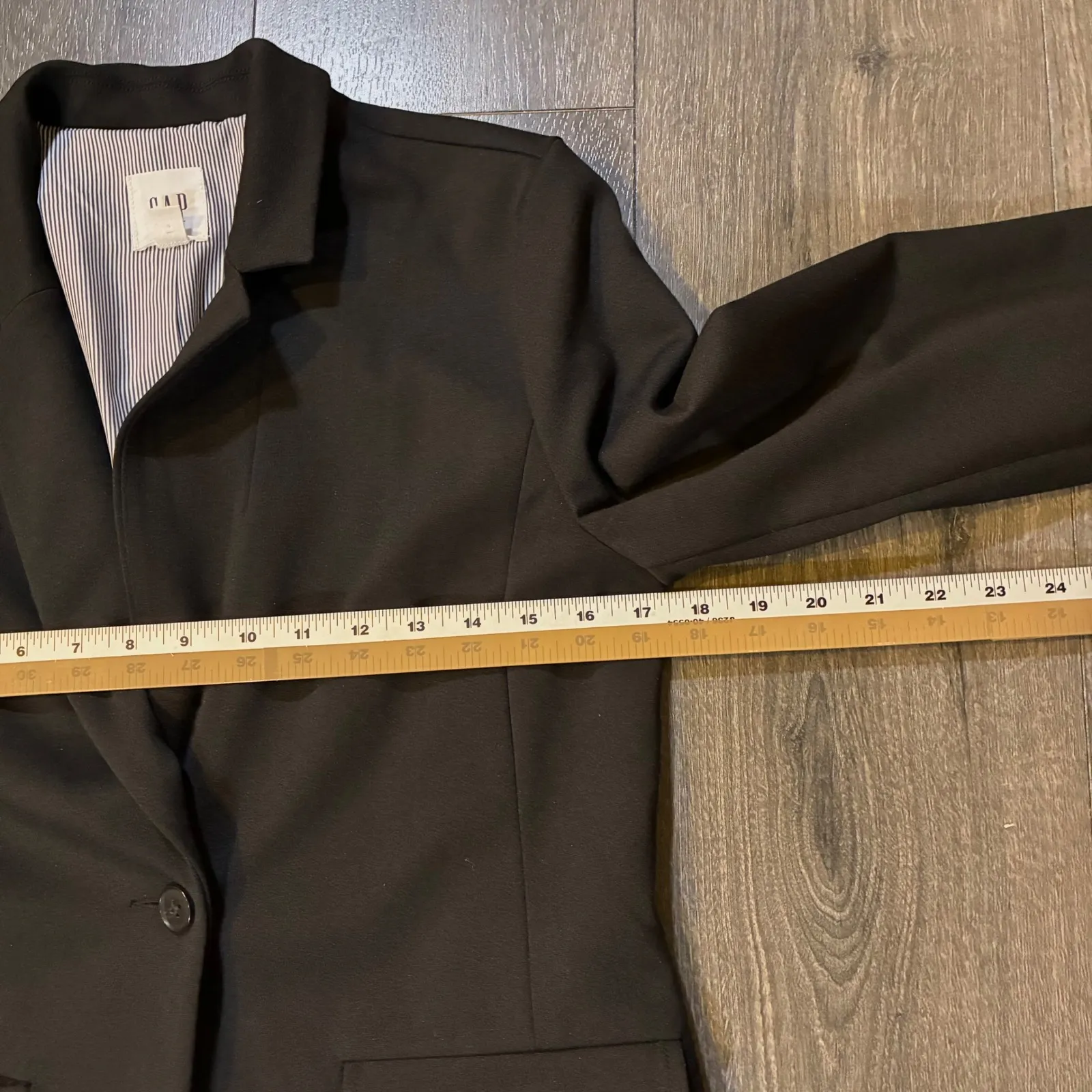 EUC GAP Womens 4 Black One Button Blazer Career Office Jacket - Image 7