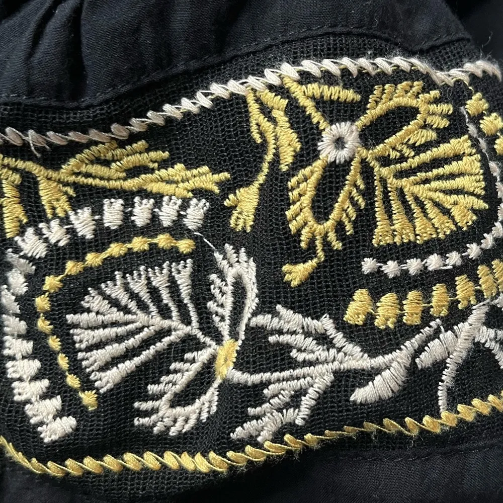 Rock With It Embroidered Off-the-Shoulder Top Black Size Small - Image 5