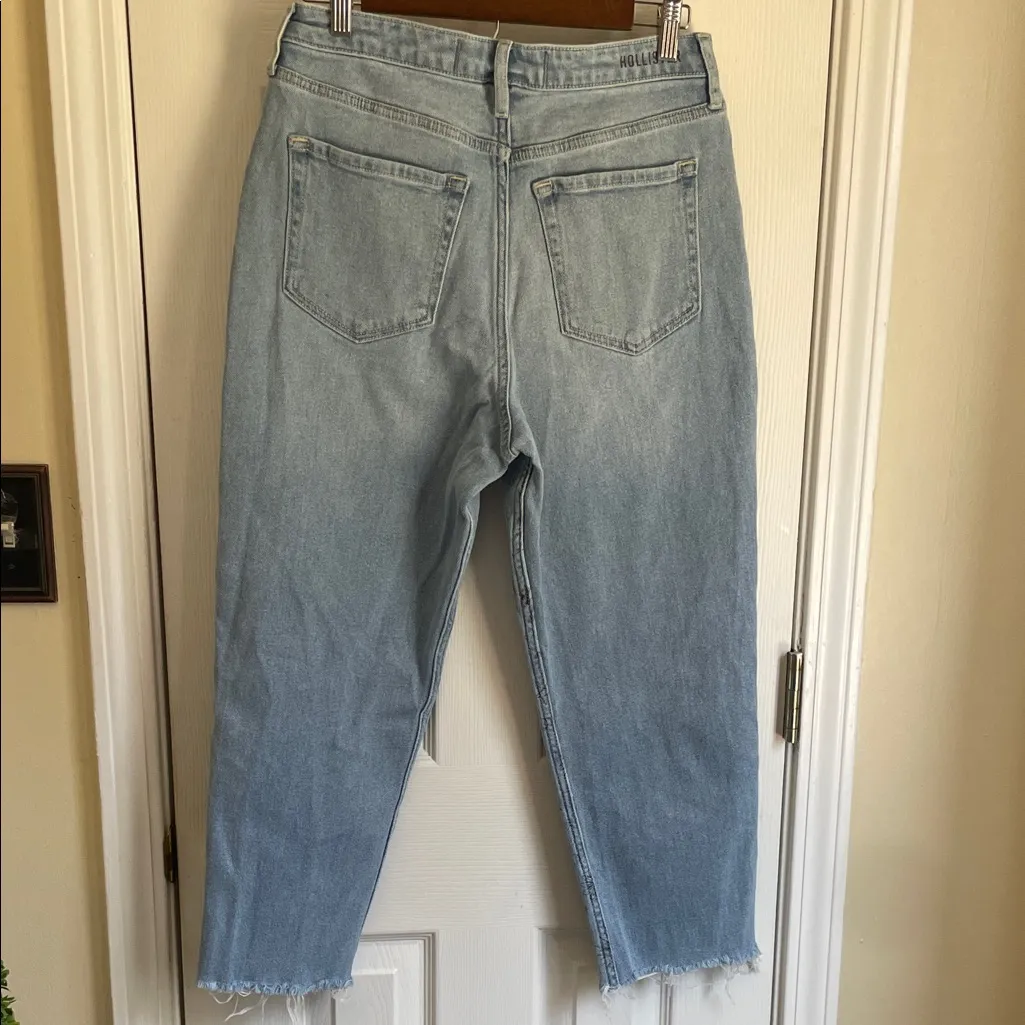 Hollister Ulta High Rise Mom Grunge Jeans with Graphic Print - Image 4