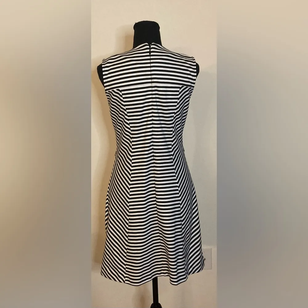 Michael Michael Kors- Black and‎ white striped sleeveless mini dress size 4 - Image 3
