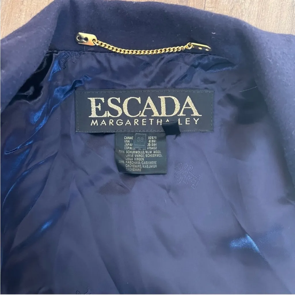 Escada Navy Wool & Cashmere Double Breasted Belted Blazer Size 8 Blue - Image 9