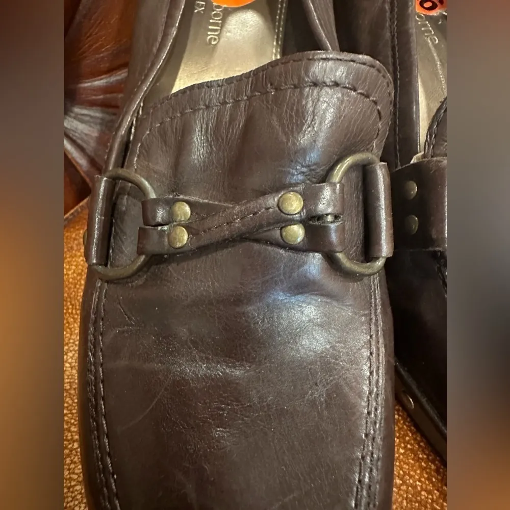Liz Claiborne Heels Slip On Loafers Dark Brown Size 9.5 - Image 5