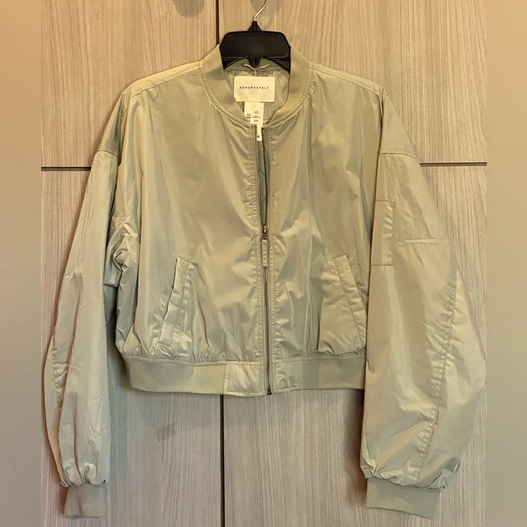 Aeropostale Cropped Bomber Jacket Large Green Zip Front - Image 2