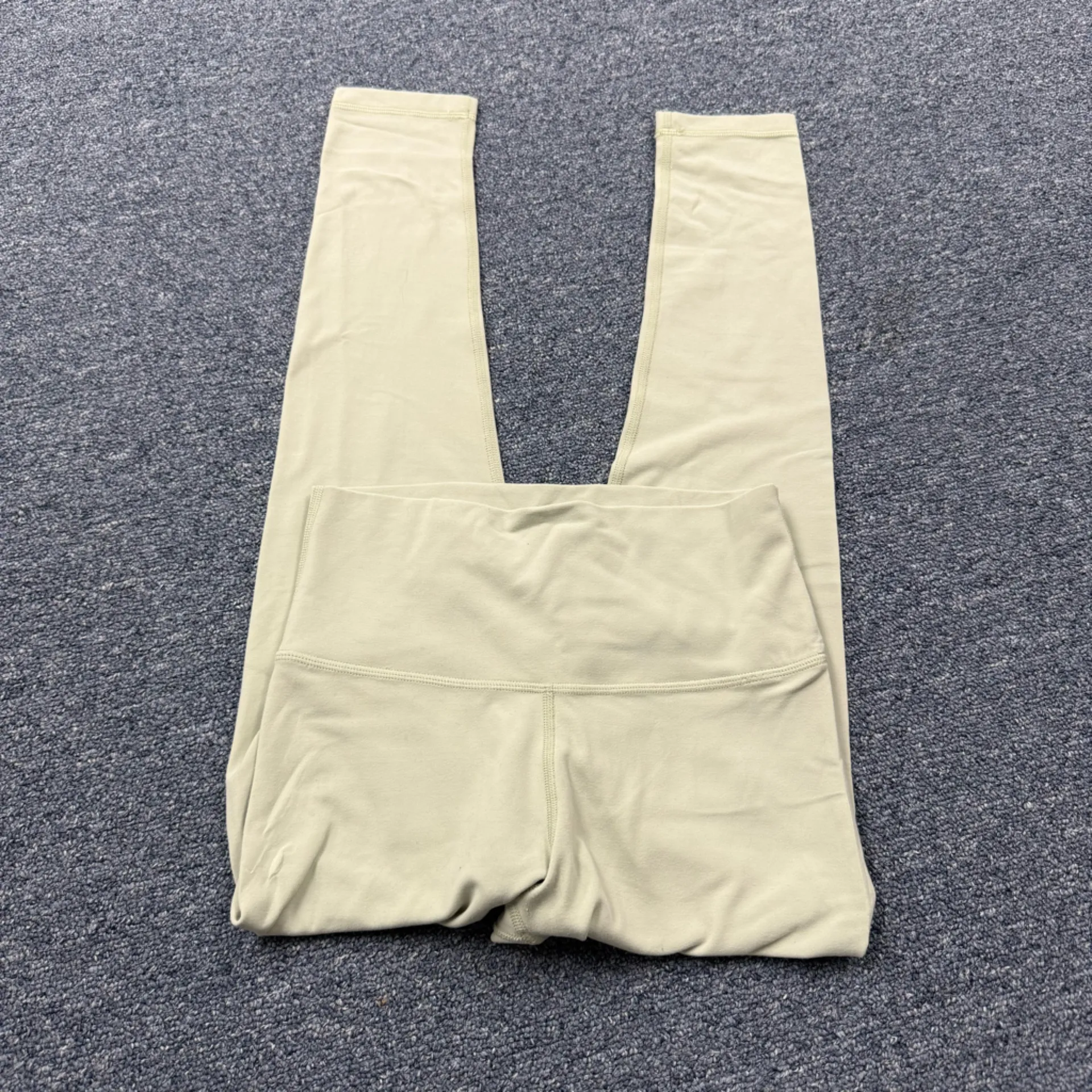 Aritzia TNA Buttery Soft Mint Green Leggings Small - Image 3