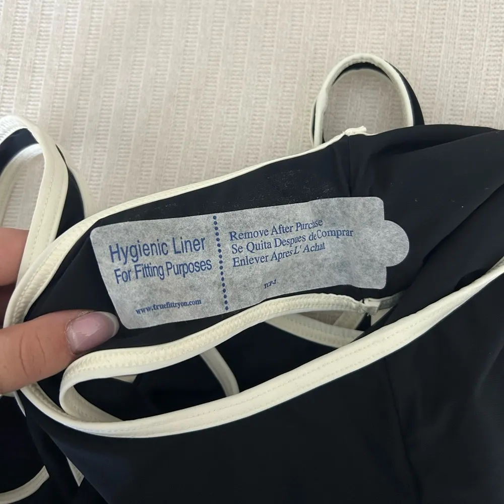 Bondi Born Mckenna One Piece Black Size M - Image 5