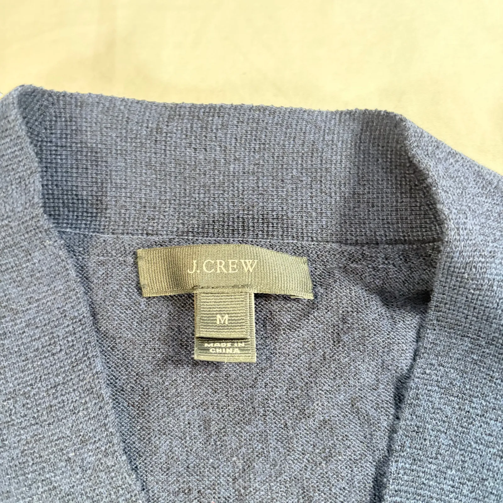 J Crew womens navy lightweight cardigan. Size M. Big buttons. workwear, luxury Blue Size M - Image 4