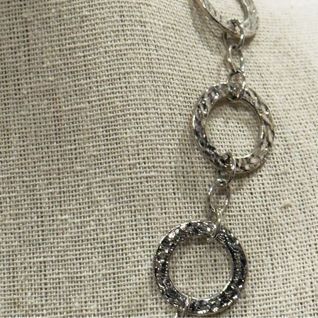 Lia Sophia Hammered Silver Tone Metal Hoop Linked Bib Style Necklace - Image 4