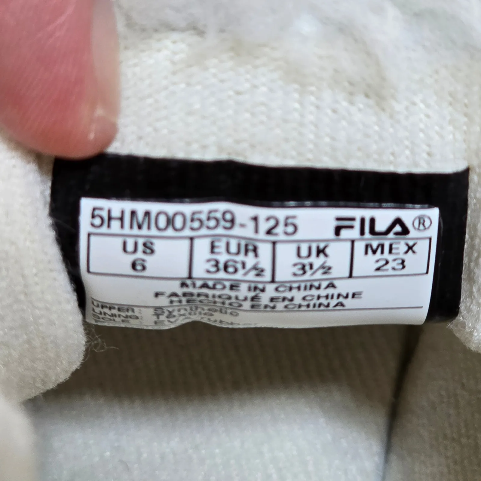 FILA  Disruptor Shearling Cuff Boots Cream Chunky Platform Lace Up Size 7 - Image 9