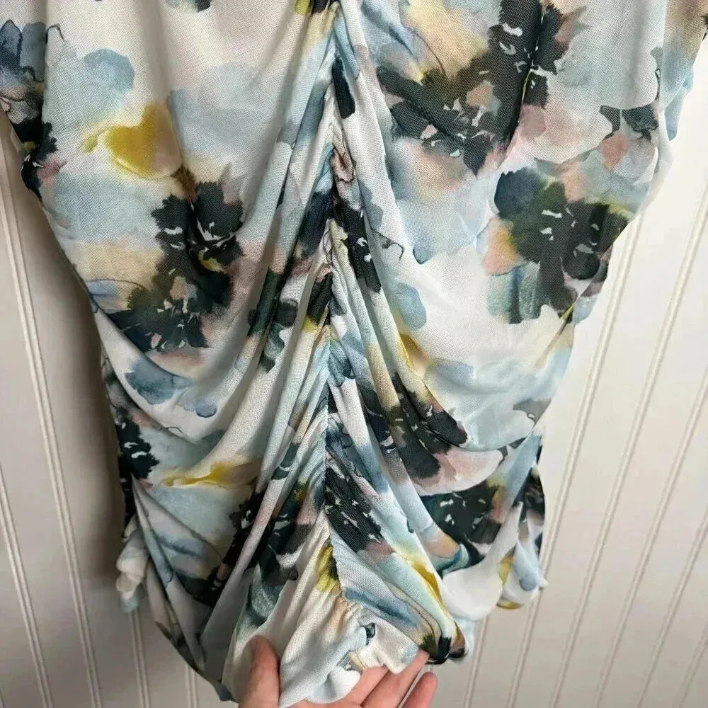 Torrid stretch mesh crewneck ruched short sleeve watercolor floral top 4X D45 - Image 4