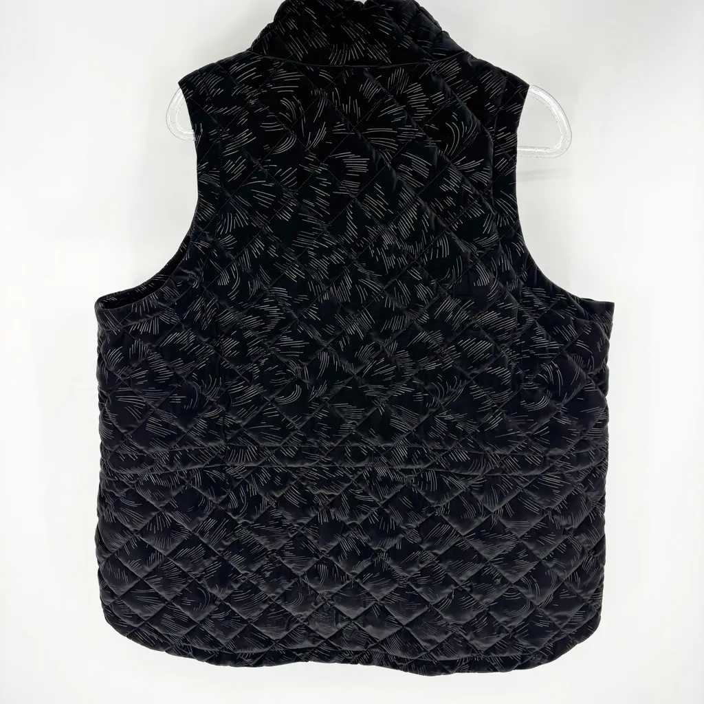 Athleta Whisper Featherless Lux Velvet Vest Size 2X Black - Image 4