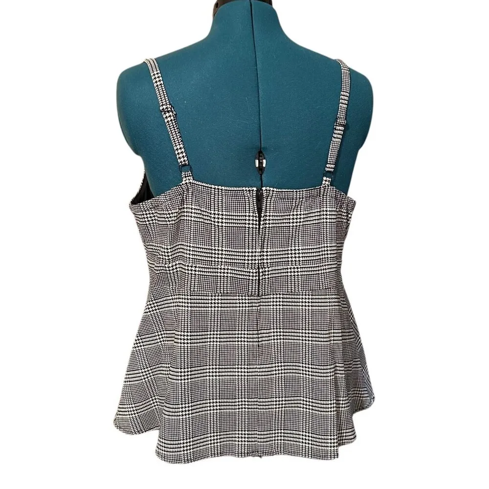 Torrid Black and White Plaid Houndstooth Peplum Top - Image 4