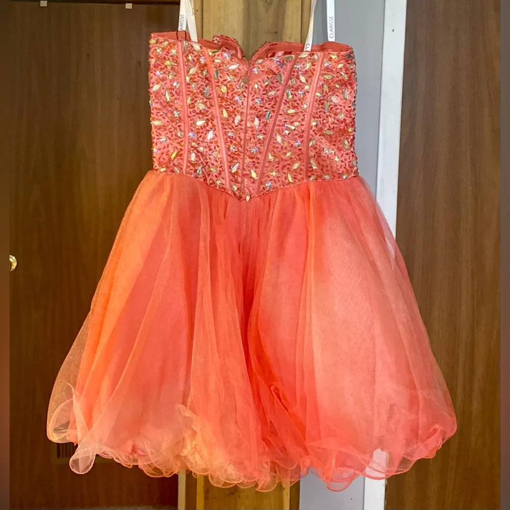 Clarisse Coral short bedazzled formal homecoming prom ladies 11/12 DD chest - Image 2
