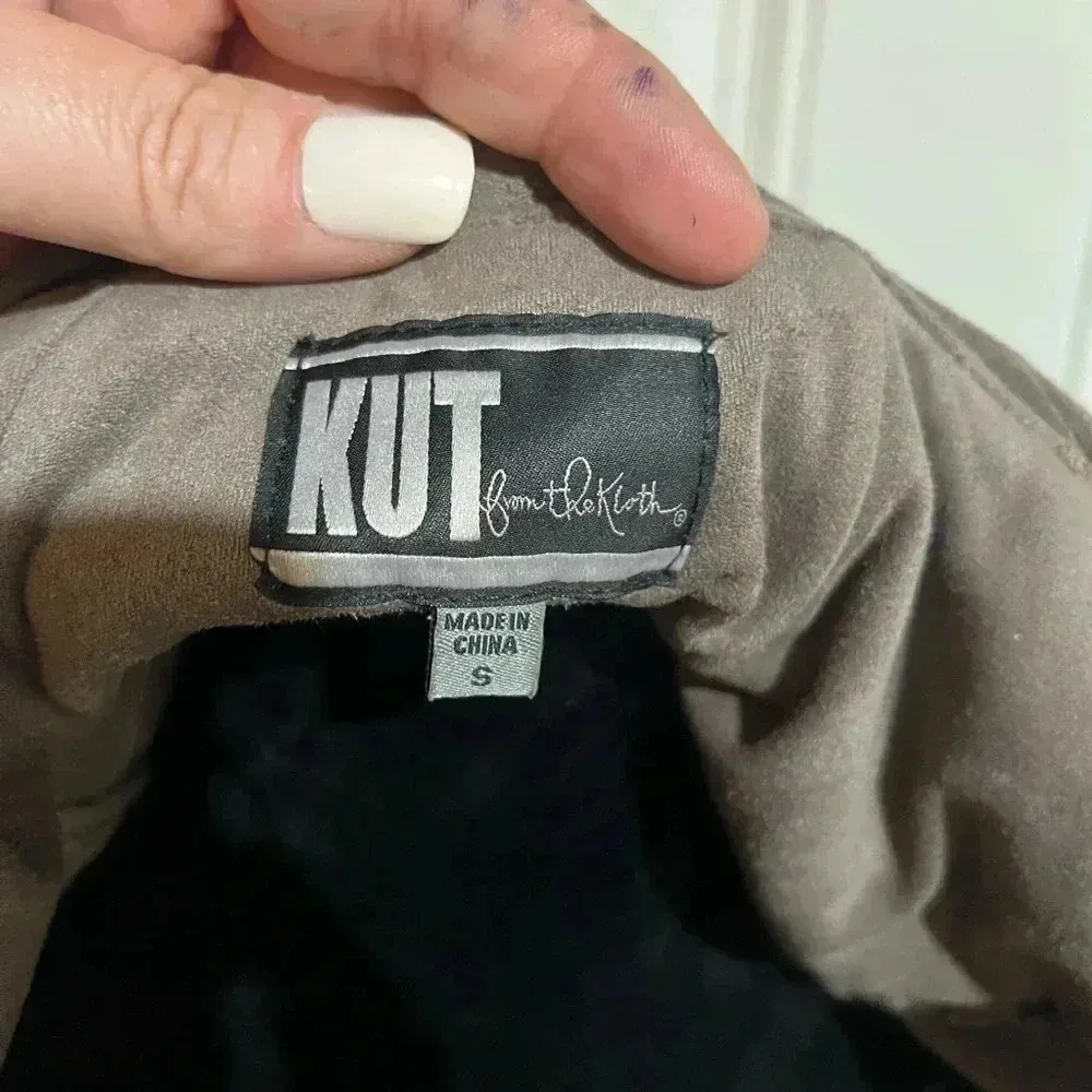 Kut from the Kloth Tayanita Faux Suede brown Jacket Drape Collar small - Image 6