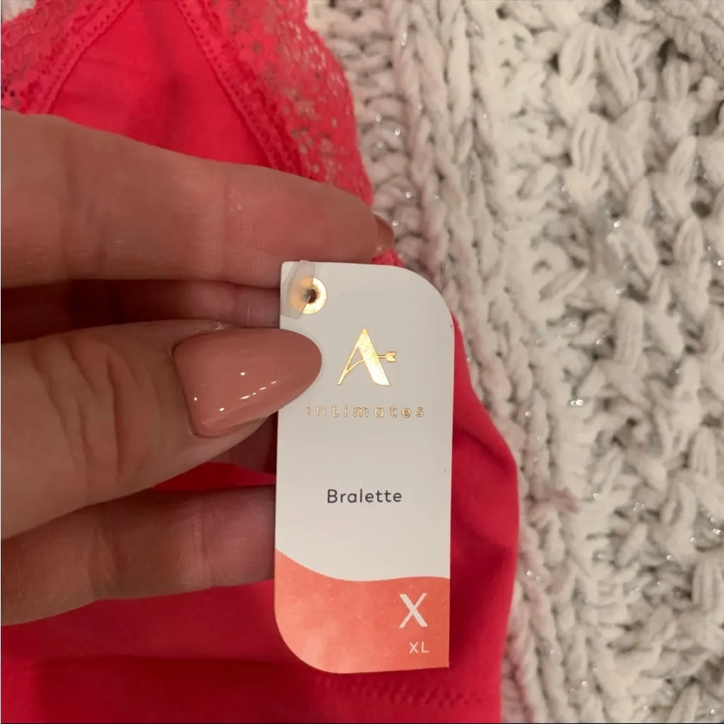 Arula NWT Hot Pink Seamless bralette Sports Bra Size X / XL / 0X Plus Size - Image 4