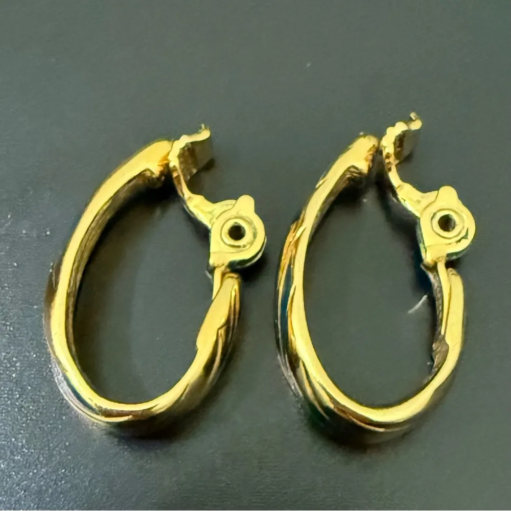 Vintage MONET Gold - Image 6