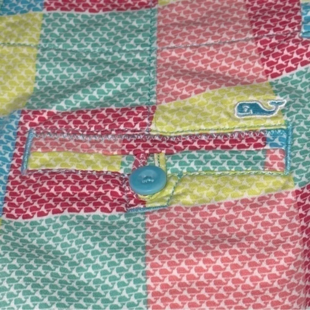 Vineyard Vines Women’s Size 2 Multi Color Pastel Whale Print Patchwork Shorts - Image 3