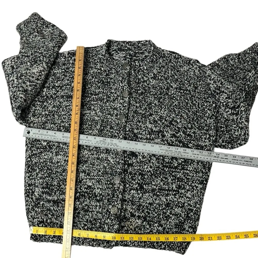 HANDMADE Black White Tweed Cardigan Silver Metal Buttons Crew Neck Womens Large - Image 6