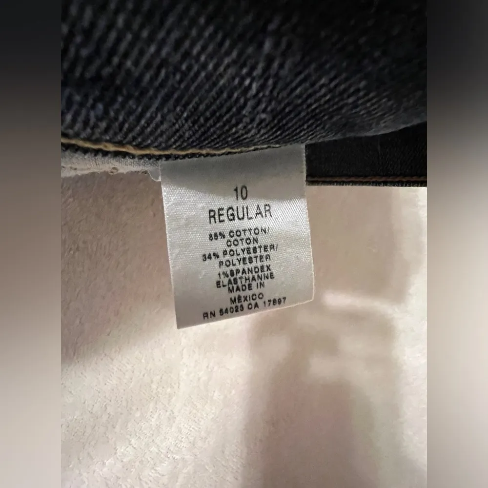 Old Navy- the Flirt Jeans- 2 Pair Size 10 Reg. - Image 4