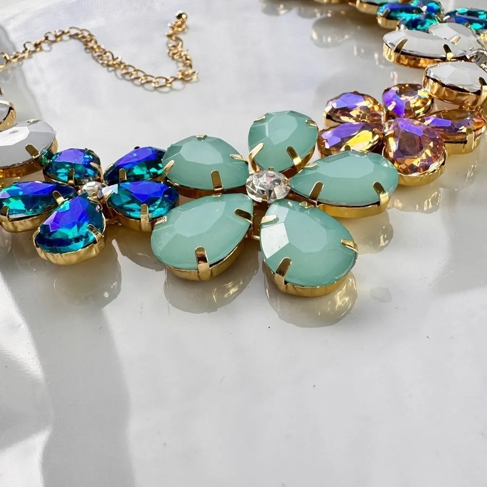 ZARA  Floreat Necklace - Image 2