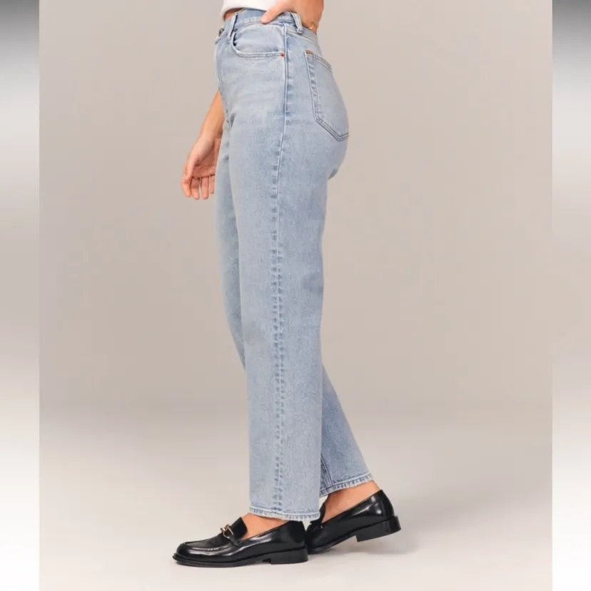 Abercrombie & Fitch Curve Love Ankle Straight Ultra High Rise Jeans Light 28 / 6 - Image 7