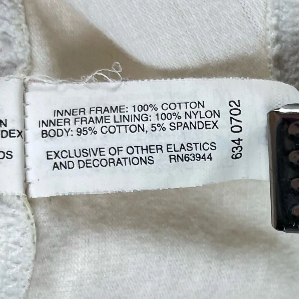 VINTAGE Hanes Sport 38A 38B 38C 90's Front Closure Sporty Bralette Wireless - Image 7