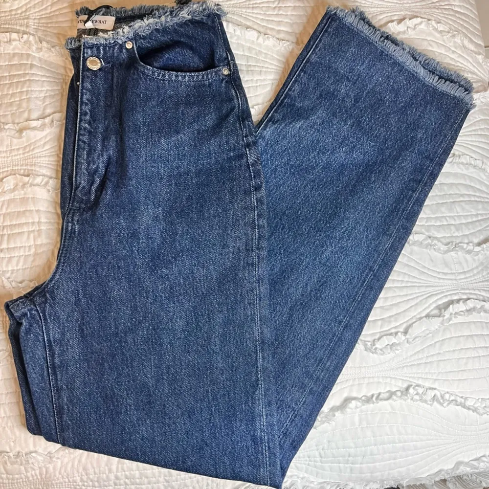 We Wore What ‎ Frayed Straight Jean in True Blue NWT - Image 5