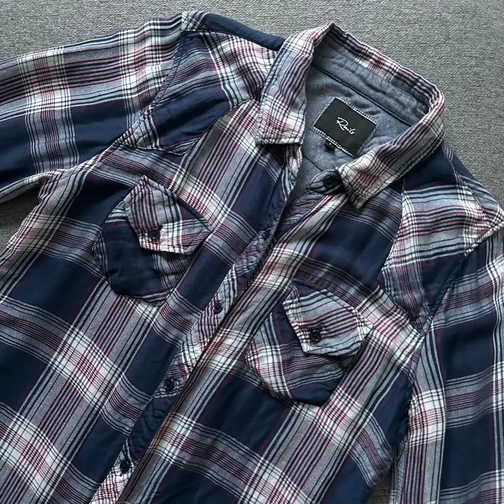 Rails Hunter Button Down Plaid Long Sleeve Shirt Large - Image 3
