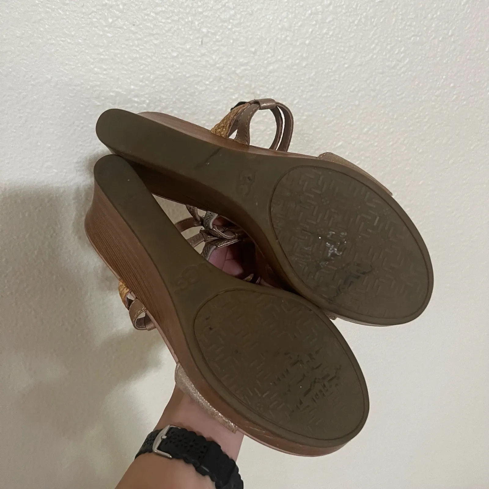 UGG Women 8 Lira Mar Metallic Gold Wedge Sandals Braided Ankle Strap Platform - Image 6