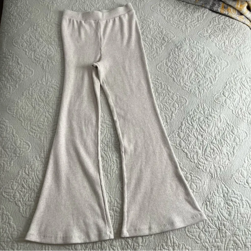 Madewell cotton cozy Ribbed Knit flare pants size xl Oatmeal color - Image 3