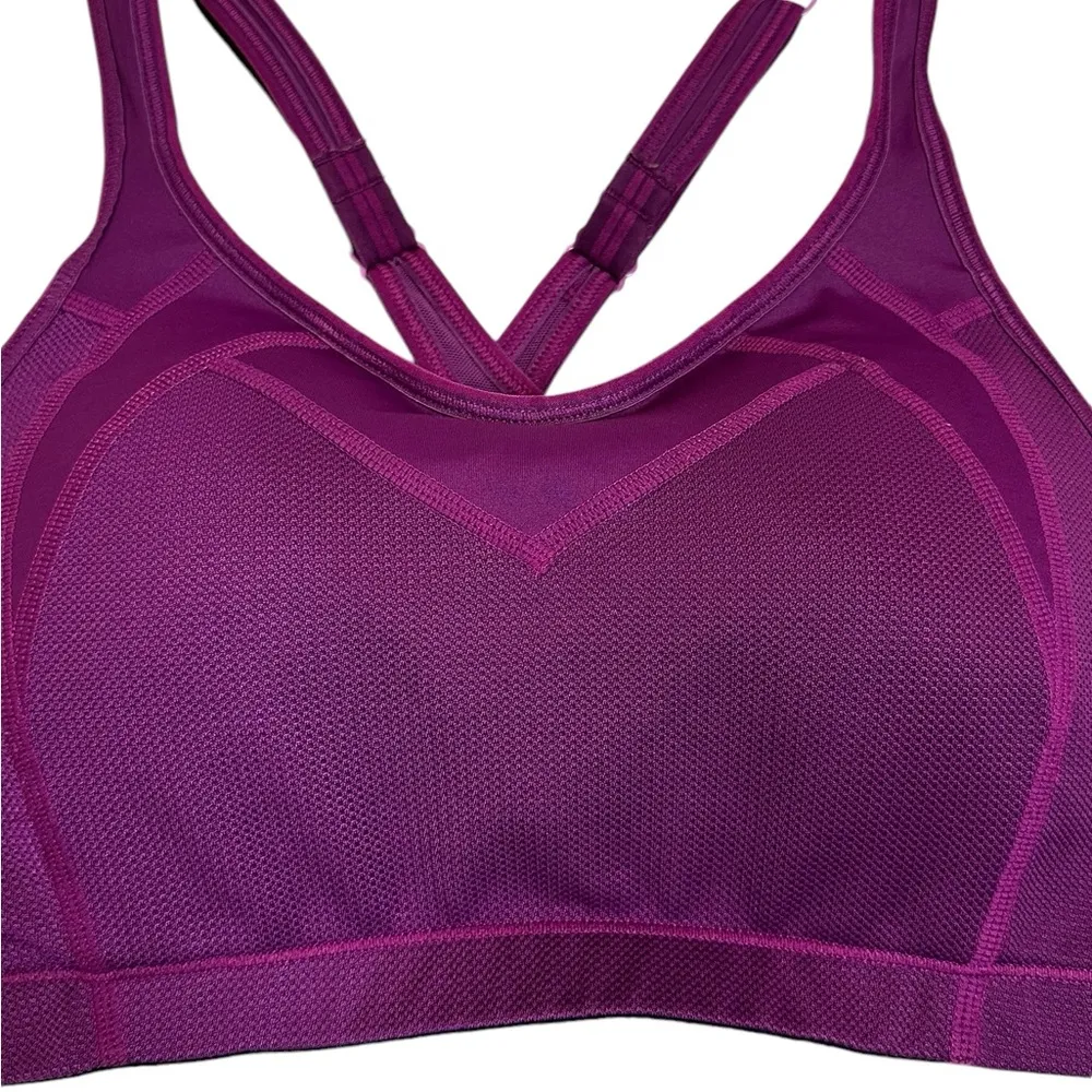 Moving Comfort Sports Bra Crossback Run Yoga Active Purple 
Size Medium 34C-38C - Image 2