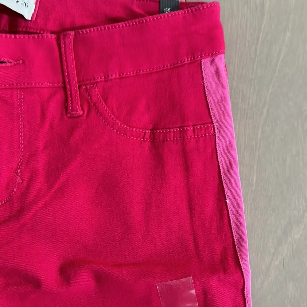 BNWT Super rare pink and red Abercrombie jeans skinny size 2 - Image 3