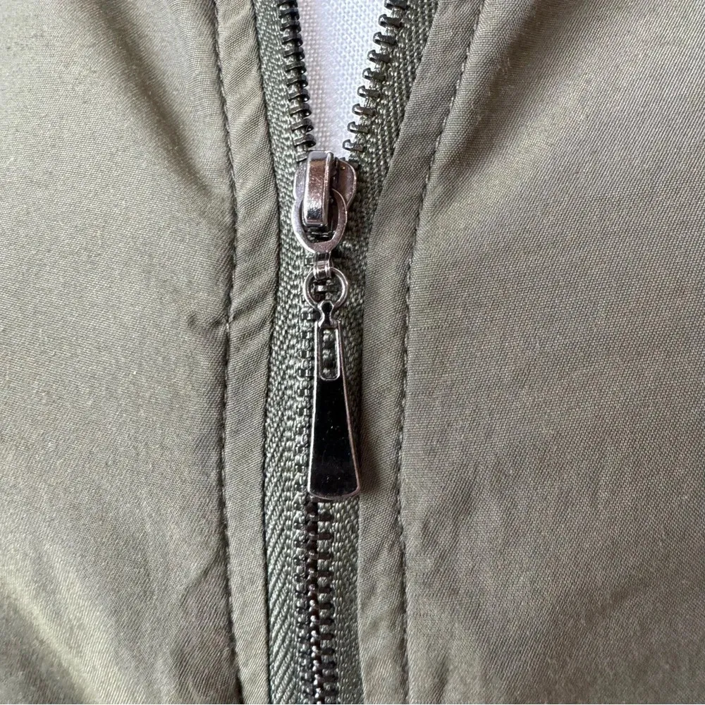 BURU Lightweight Collarless Jacket Olive‎ size Medium Green - Image 6