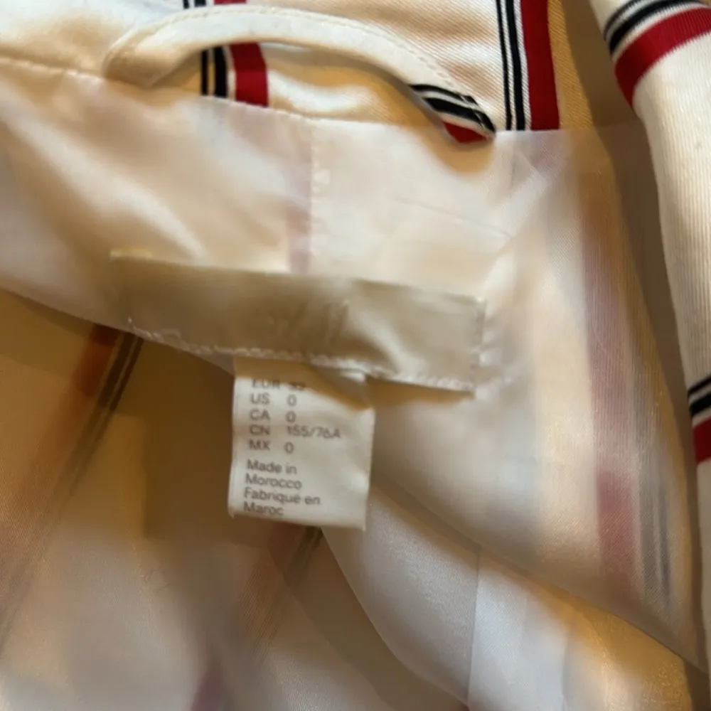 H & M women's striped  Blazer - Image 8