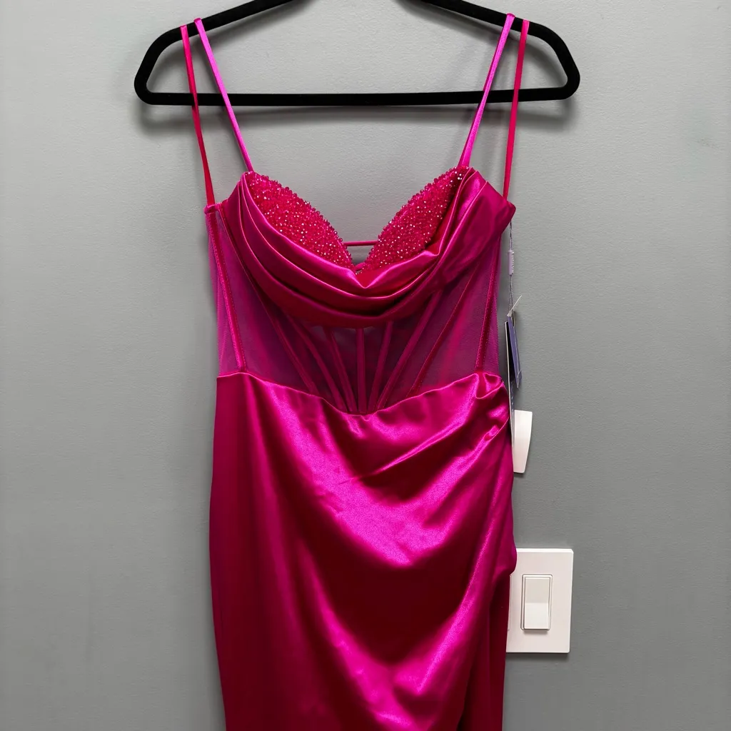 Ladivine by Cinderella Divine Fitted Embellished Corset Gown Fuchsia Pink 4 prom - Image 5