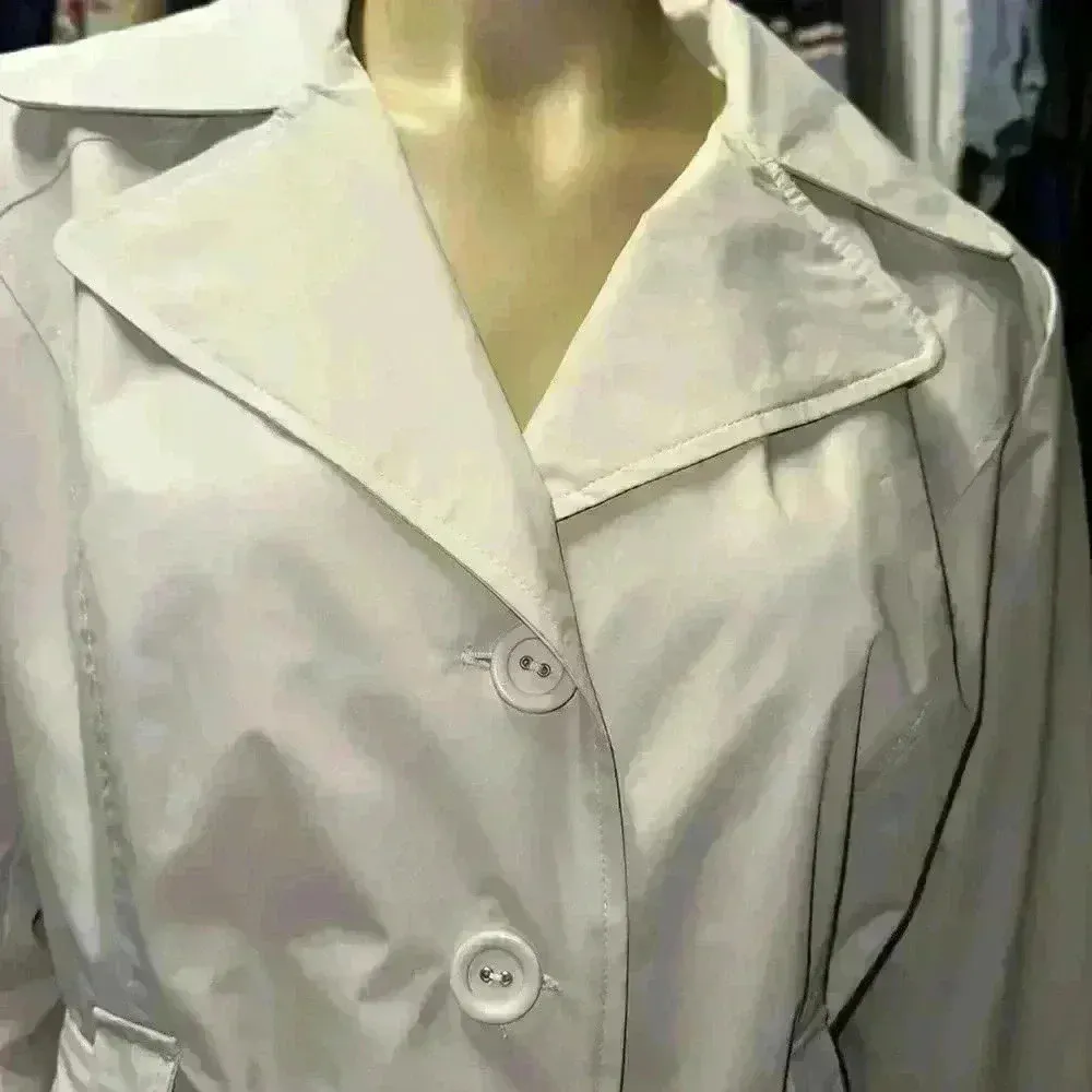 White Stag Classic women’s trench coat Belted Jacket Women’s Sz S 4-6 - Image 4