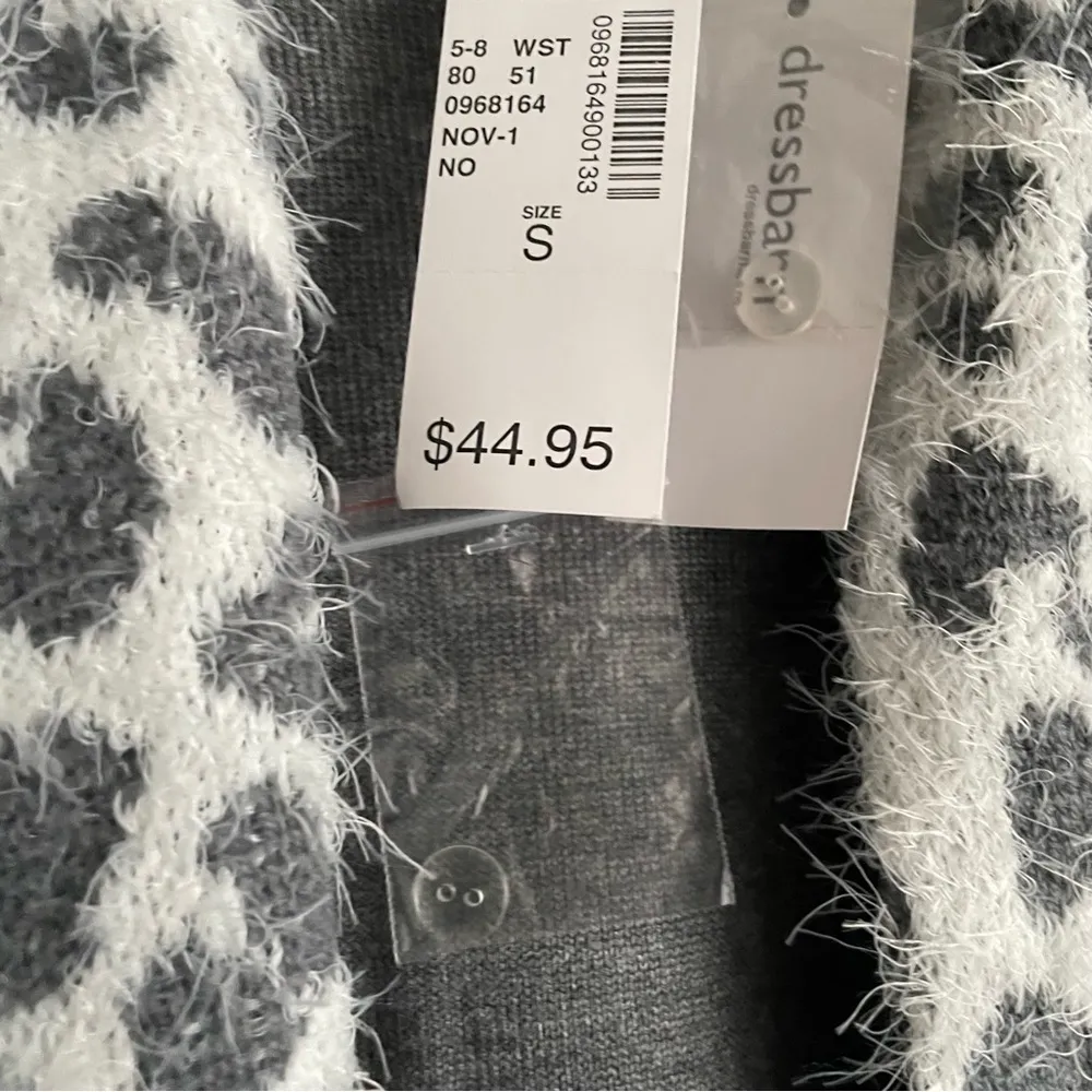 Dress Barn Verve Ami Gray Sweater With Snow Leopard Infinity Scarf Size Small - Image 6
