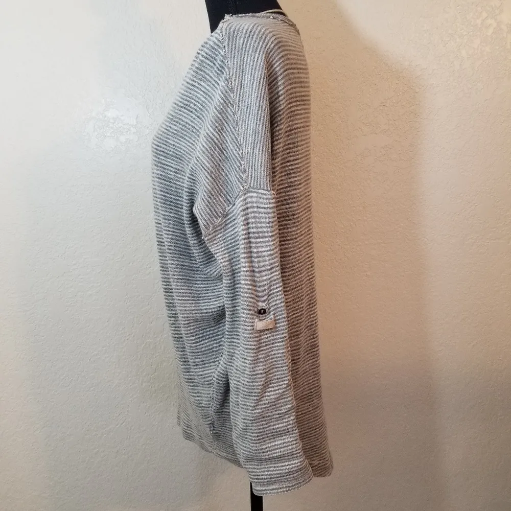 We the free stripper light Sweater SZ XS - Image 5
