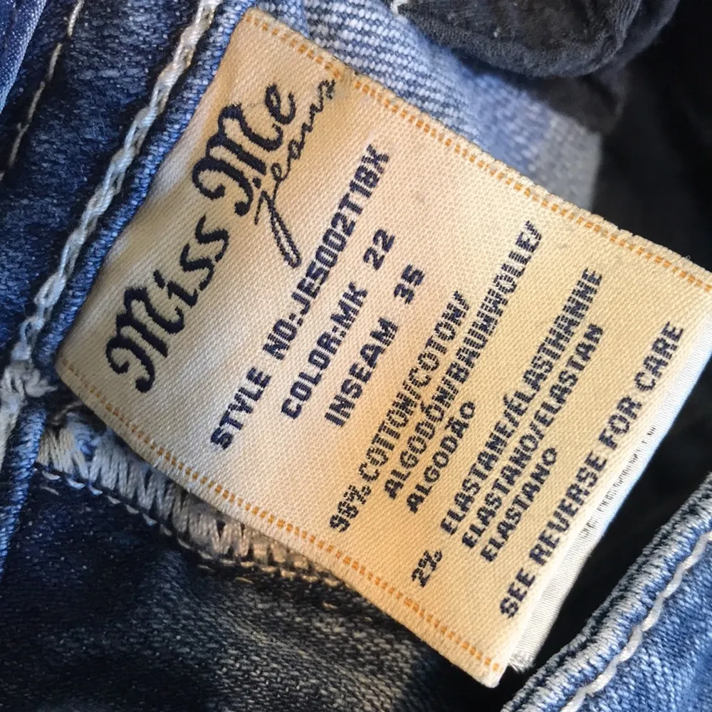 Miss me ladies distressed medium wash straight denim jeans size 28 - Image 14