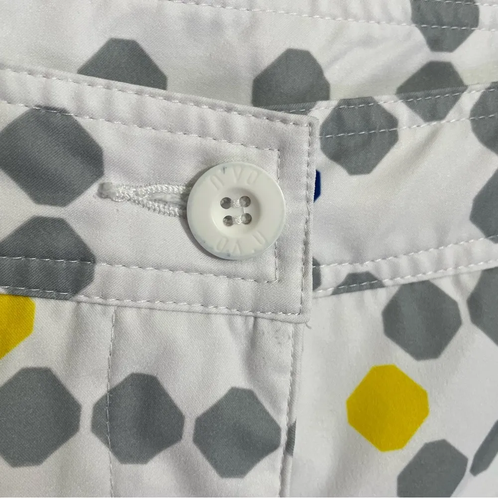 Nivo By Lanctot Golf Shorts Size 10 Bermuda Shorts Pockets White - Image 2