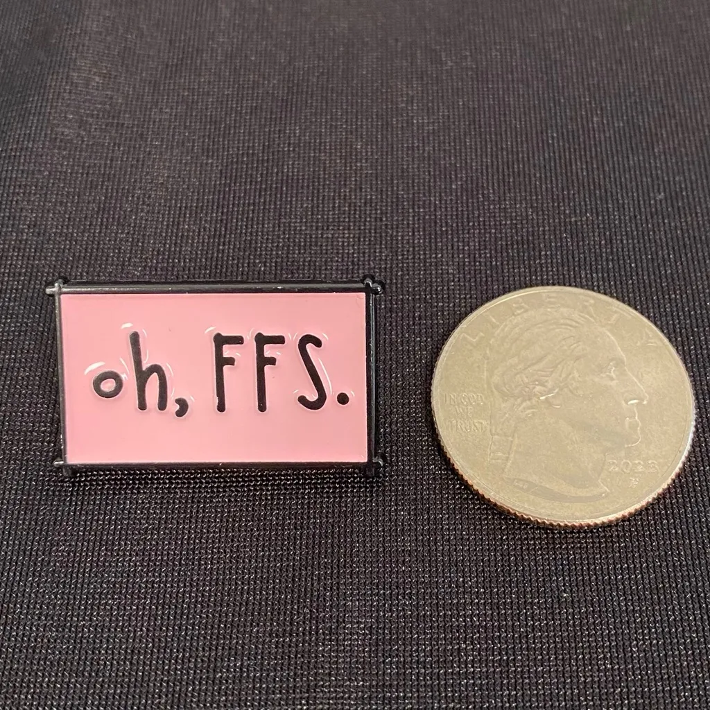 Enamel Pin/Magnet represents your eye roll perfectly Pink - Image 2